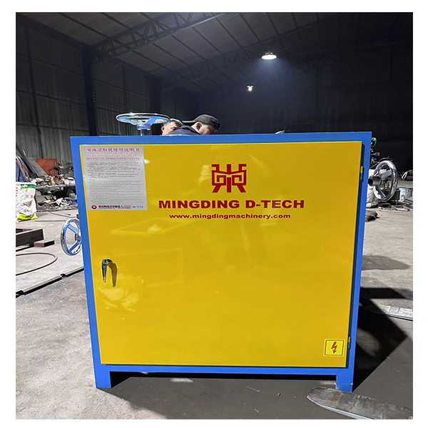 Livraison d'épandeur de colle pour machines à contreplaqué en Asie du Sud